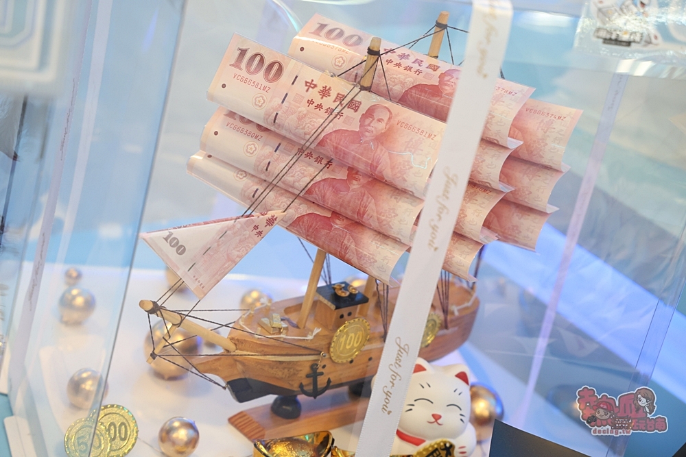 【台南娃娃機】海洋星球樂園台南旗艦店大改版,免費兒童遊戲區、沉浸式商品展示區、超酷太空旋渦燈光秀~ 【台南娃娃機】海洋星球樂園台南旗艦店大改版,免費兒童遊戲區、沉浸式商品展示區、超酷太空旋渦燈光秀~