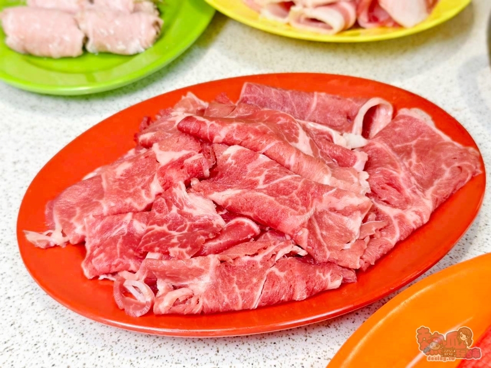 【台南火鍋】彭康海翅鼎:永康平價海鮮火鍋店,海鮮食材選擇超多,還有少見手工魚翅丸~ 【台南火鍋】彭康海翅鼎:永康平價海鮮火鍋店,海鮮食材選擇超多,還有少見手工魚翅丸~