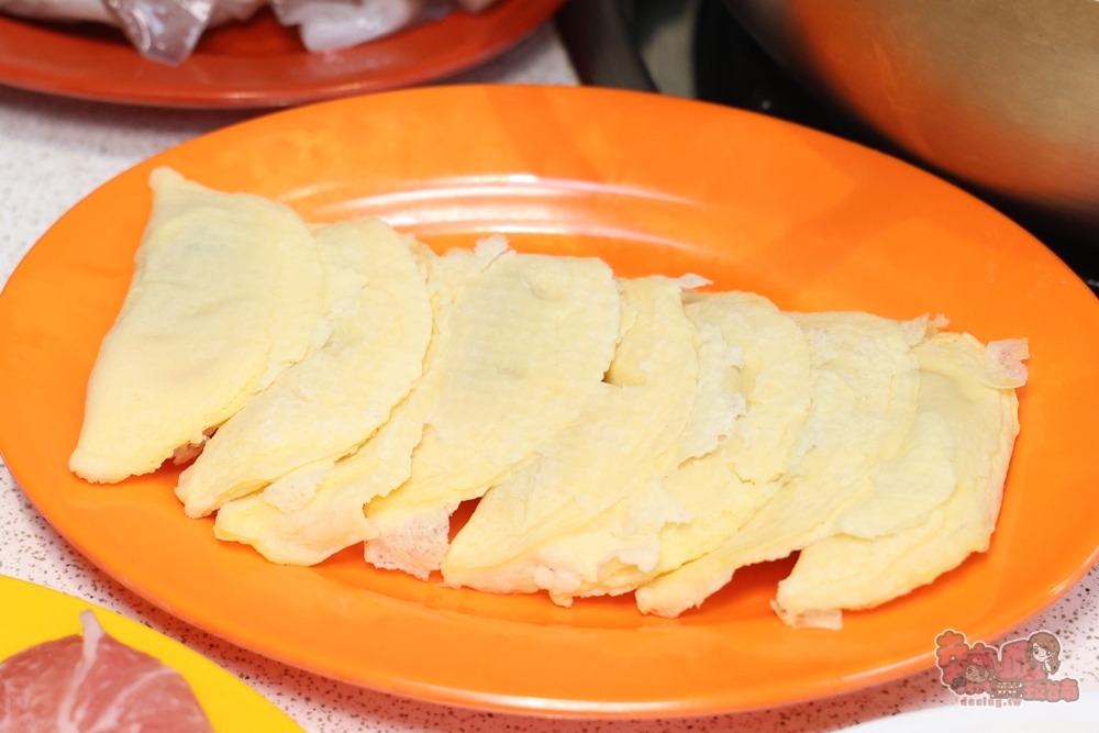 【台南火鍋】彭康海翅鼎:永康平價海鮮火鍋店,海鮮食材選擇超多,還有少見手工魚翅丸~ 【台南火鍋】彭康海翅鼎:永康平價海鮮火鍋店,海鮮食材選擇超多,還有少見手工魚翅丸~