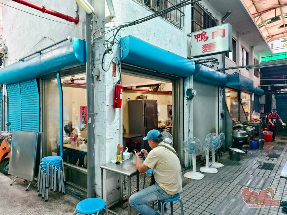【台南美食】白河鴨肉麵:白河菜市場隱藏美食,鴨肉切盤只要銅板價50元,古早味沾醬有夠厲害~ 【台南美食】白河鴨肉麵:白河菜市場隱藏美食,鴨肉切盤只要銅板價50元,古早味沾醬有夠厲害~