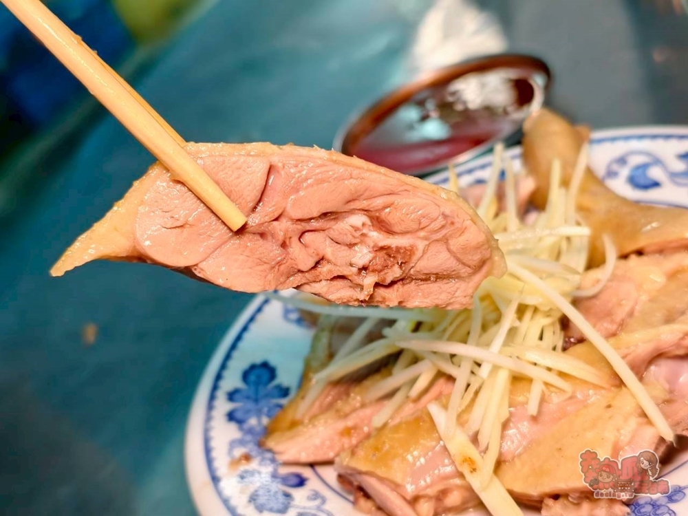 【台南美食】白河鴨肉麵:白河菜市場隱藏美食,鴨肉切盤只要銅板價50元,古早味沾醬有夠厲害~ 【台南美食】白河鴨肉麵:白河菜市場隱藏美食,鴨肉切盤只要銅板價50元,古早味沾醬有夠厲害~