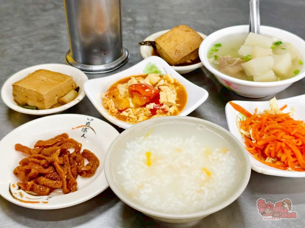 【台南美食】湖仔小吃部!晚餐宵夜限定的自助餐,台南人半夜止飢的好朋友~ 【台南美食】湖仔小吃部!晚餐宵夜限定的自助餐,台南人半夜止飢的好朋友~