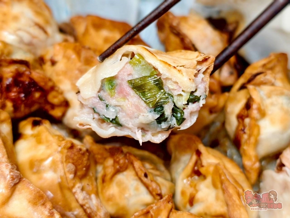 【台南美食】湠初手工水餃:這家手工水餃好好吃,大顆又飽滿!大推韓式泡菜豬肉,四季豆豬肉~ 【台南美食】湠初手工水餃:這家手工水餃好好吃,大顆又飽滿!大推韓式泡菜豬肉,四季豆豬肉~