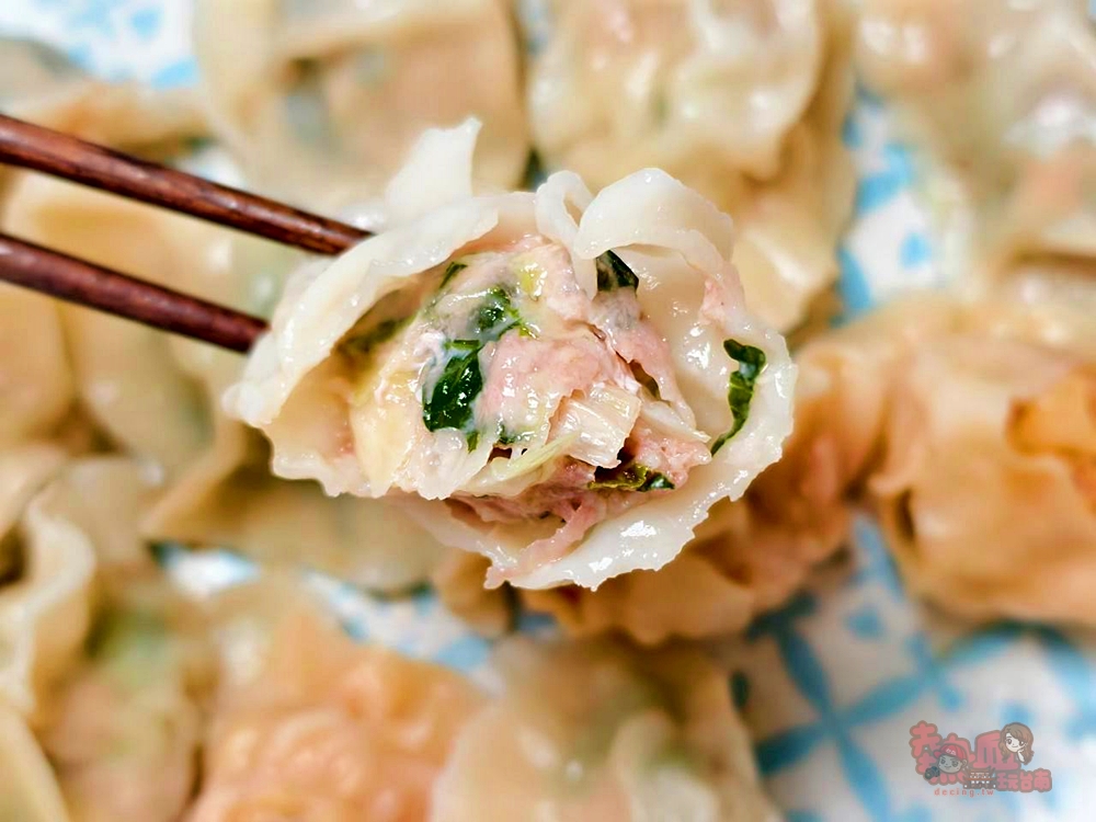 【台南美食】湠初手工水餃:這家手工水餃好好吃,大顆又飽滿!大推韓式泡菜豬肉,四季豆豬肉~ 【台南美食】湠初手工水餃:這家手工水餃好好吃,大顆又飽滿!大推韓式泡菜豬肉,四季豆豬肉~