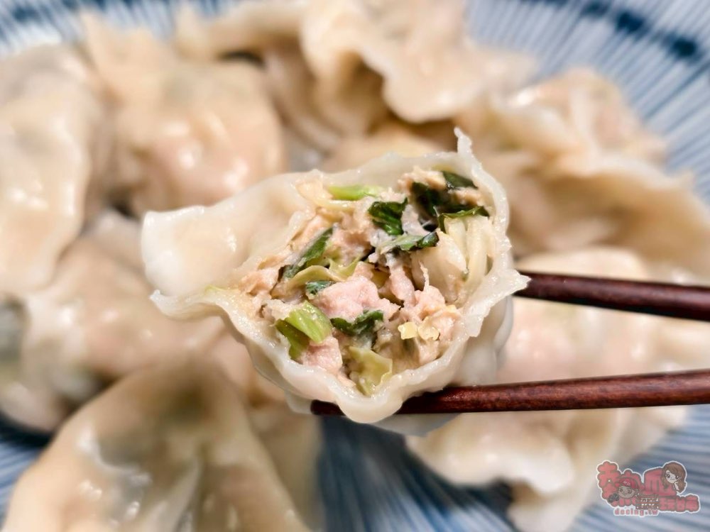 【台南美食】湠初手工水餃:這家手工水餃好好吃,大顆又飽滿!大推韓式泡菜豬肉,四季豆豬肉~ 【台南美食】湠初手工水餃:這家手工水餃好好吃,大顆又飽滿!大推韓式泡菜豬肉,四季豆豬肉~