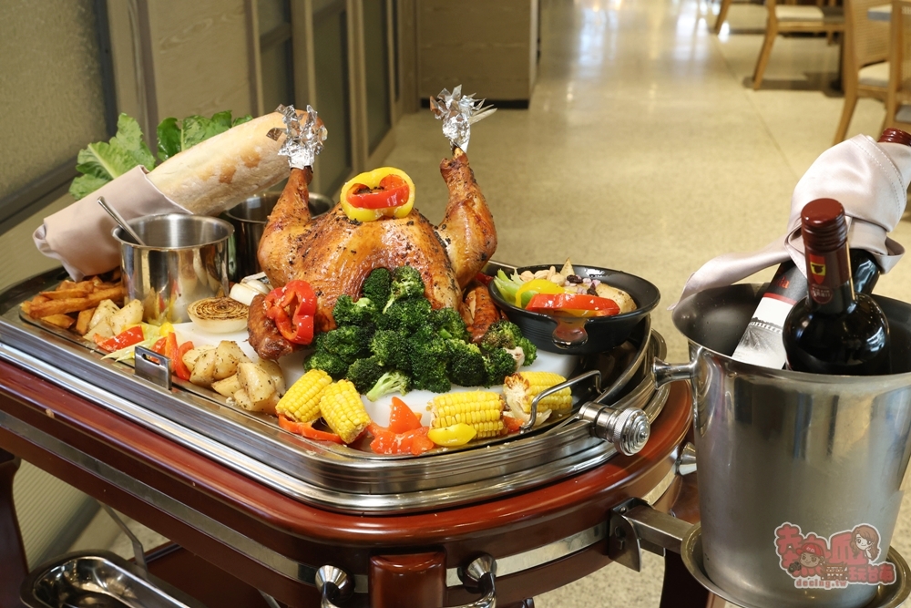 【台南吃到飽】福爾摩沙遊艇酒店-威尼斯餐廳:五星級海陸百匯吃到飽,松露火雞+各國料理齊發,周末還能狂嗑松葉蟹~ 【台南吃到飽】福爾摩沙遊艇酒店-威尼斯餐廳:五星級海陸百匯吃到飽,松露火雞+各國料理齊發,周末還能狂嗑松葉蟹~