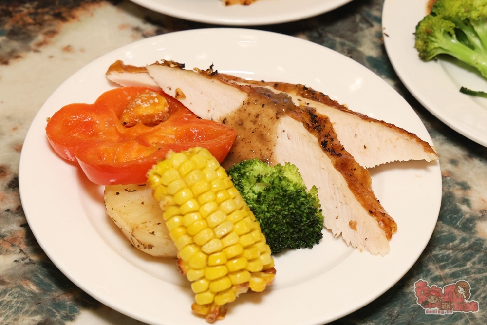 【台南吃到飽】福爾摩沙遊艇酒店-威尼斯餐廳:五星級海陸百匯吃到飽,松露火雞+各國料理齊發,周末還能狂嗑松葉蟹~ 【台南吃到飽】福爾摩沙遊艇酒店-威尼斯餐廳:五星級海陸百匯吃到飽,松露火雞+各國料理齊發,周末還能狂嗑松葉蟹~