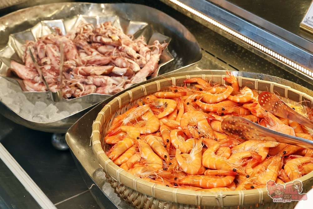 【台南吃到飽】福爾摩沙遊艇酒店-威尼斯餐廳:五星級海陸百匯吃到飽,松露火雞+各國料理齊發,周末還能狂嗑松葉蟹~ 【台南吃到飽】福爾摩沙遊艇酒店-威尼斯餐廳:五星級海陸百匯吃到飽,松露火雞+各國料理齊發,周末還能狂嗑松葉蟹~