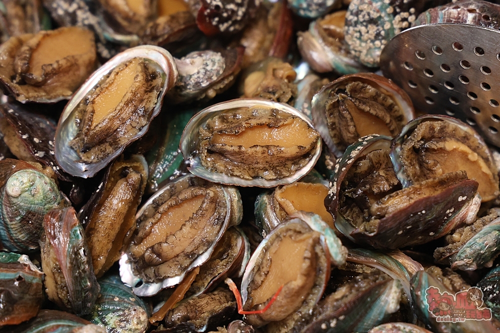 【台南吃到飽】福爾摩沙遊艇酒店-威尼斯餐廳:五星級海陸百匯吃到飽,松露火雞+各國料理齊發,周末還能狂嗑松葉蟹~ 【台南吃到飽】福爾摩沙遊艇酒店-威尼斯餐廳:五星級海陸百匯吃到飽,松露火雞+各國料理齊發,周末還能狂嗑松葉蟹~