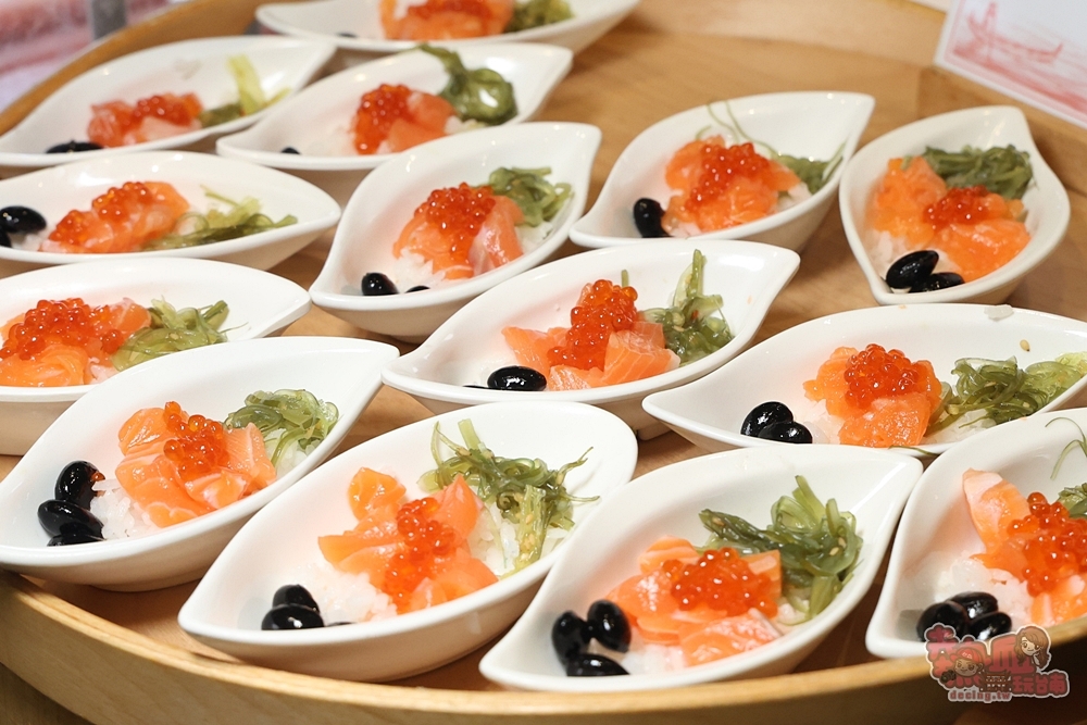 【台南吃到飽】福爾摩沙遊艇酒店-威尼斯餐廳:五星級海陸百匯吃到飽,松露火雞+各國料理齊發,周末還能狂嗑松葉蟹~ 【台南吃到飽】福爾摩沙遊艇酒店-威尼斯餐廳:五星級海陸百匯吃到飽,松露火雞+各國料理齊發,周末還能狂嗑松葉蟹~