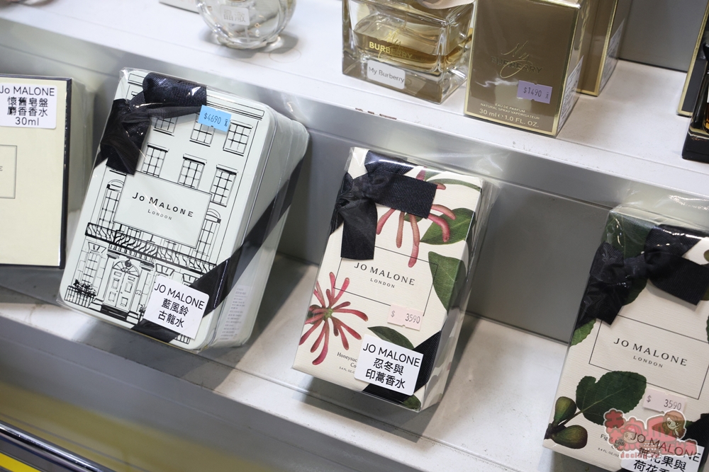 【台南特賣】台灣廠拍年終場,超夯按摩椅價格超下殺!全家福鞋店首次特賣、服飾一折起、各國零食和家電用品一次買齊~ 【台南特賣】台灣廠拍年終場,超夯按摩椅價格超下殺!全家福鞋店首次特賣、服飾一折起、各國零食和家電用品一次買齊~