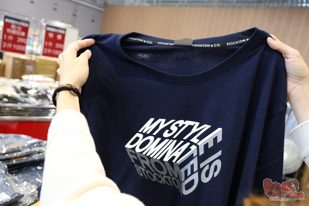 【台南特賣】台灣廠拍年終場,超夯按摩椅價格超下殺!全家福鞋店首次特賣、服飾一折起、各國零食和家電用品一次買齊~ 【台南特賣】台灣廠拍年終場,超夯按摩椅價格超下殺!全家福鞋店首次特賣、服飾一折起、各國零食和家電用品一次買齊~