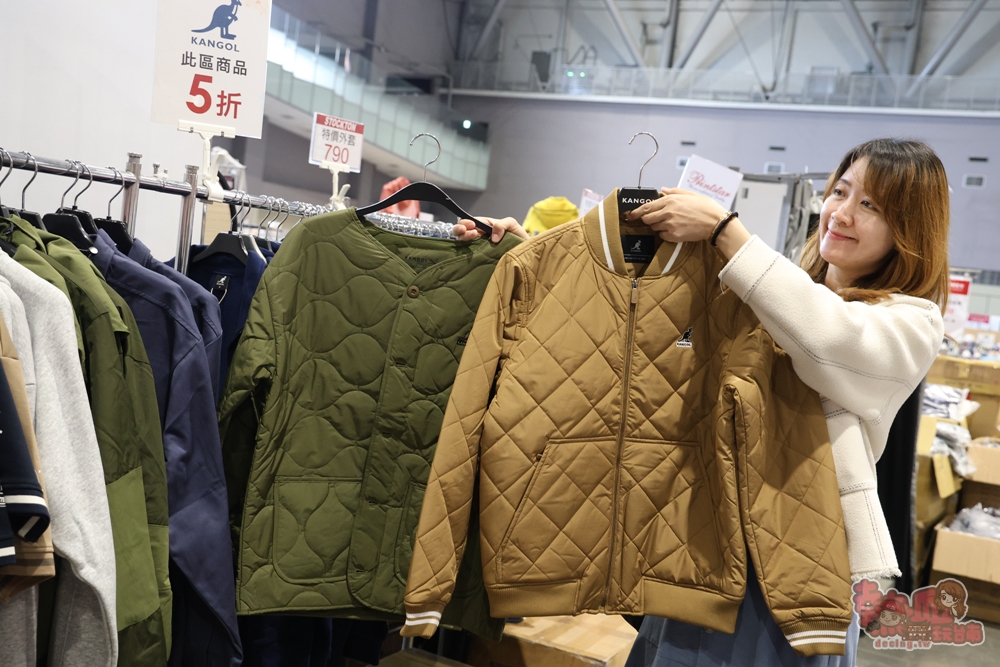 【台南特賣】台灣廠拍年終場,超夯按摩椅價格超下殺!全家福鞋店首次特賣、服飾一折起、各國零食和家電用品一次買齊~ 【台南特賣】台灣廠拍年終場,超夯按摩椅價格超下殺!全家福鞋店首次特賣、服飾一折起、各國零食和家電用品一次買齊~