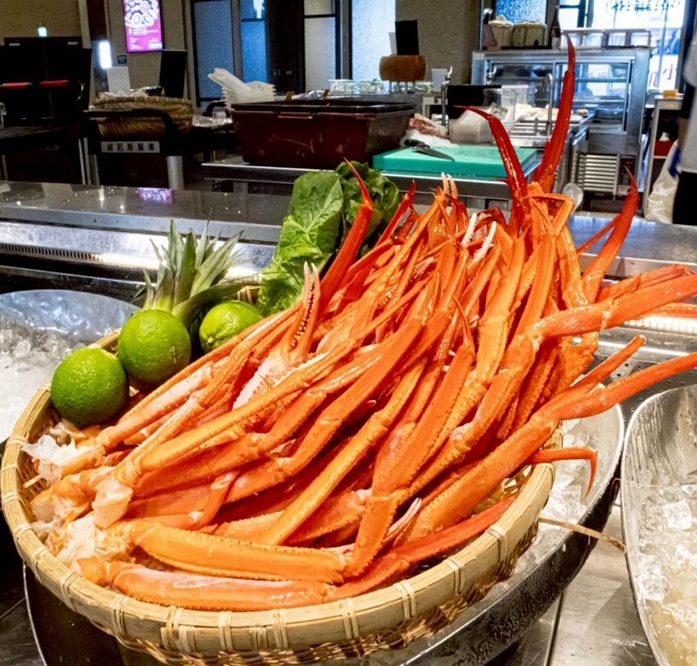 【台南吃到飽】福爾摩沙遊艇酒店-威尼斯餐廳:五星級海陸百匯吃到飽,松露火雞+各國料理齊發,周末還能狂嗑松葉蟹~ 【台南吃到飽】福爾摩沙遊艇酒店-威尼斯餐廳:五星級海陸百匯吃到飽,松露火雞+各國料理齊發,周末還能狂嗑松葉蟹~