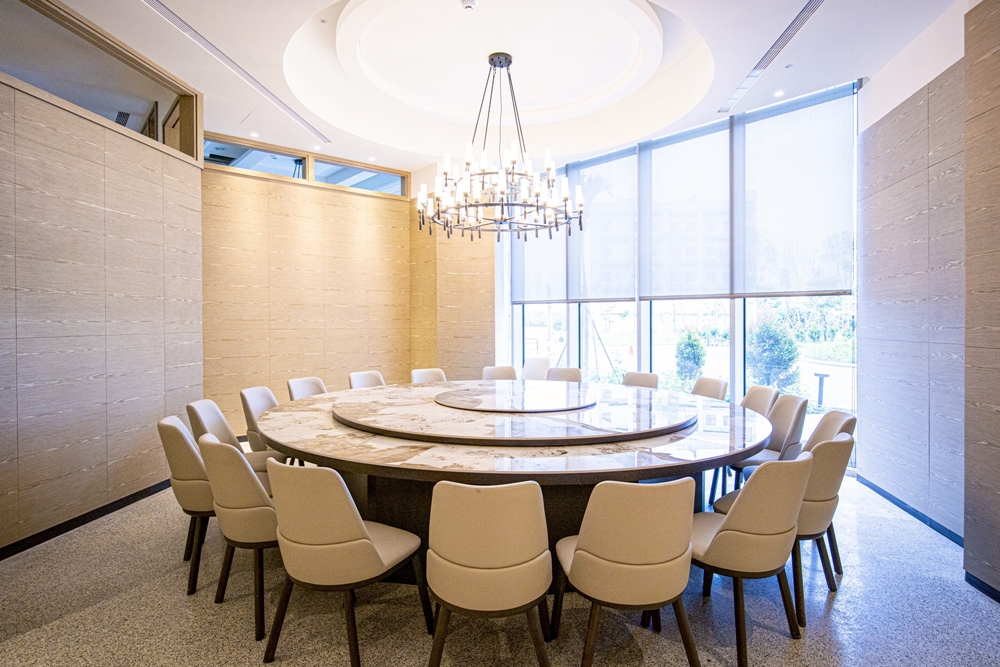 【台南吃到飽】福爾摩沙遊艇酒店-威尼斯餐廳:五星級海陸百匯吃到飽,松露火雞+各國料理齊發,周末還能狂嗑松葉蟹~ 【台南吃到飽】福爾摩沙遊艇酒店-威尼斯餐廳:五星級海陸百匯吃到飽,松露火雞+各國料理齊發,周末還能狂嗑松葉蟹~