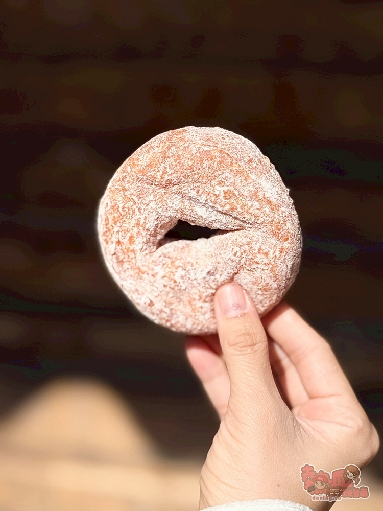 【台南甜點】Born Donut台南生甜甜圈專賣店,日式風味口感猶如雲朵般鬆軟且不膩口~ 【台南甜點】Born Donut台南生甜甜圈專賣店,日式風味口感猶如雲朵般鬆軟且不膩口~