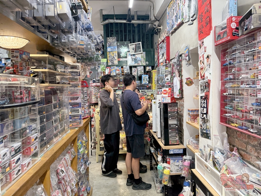 【台南玩具店】MAi’s Garage買阿北車庫:北部人都願意專程衝來逛,根本是大人小孩的玩具車天堂~ 【台南玩具店】MAi’s Garage買阿北車庫:北部人都願意專程衝來逛,根本是大人小孩的玩具車天堂~