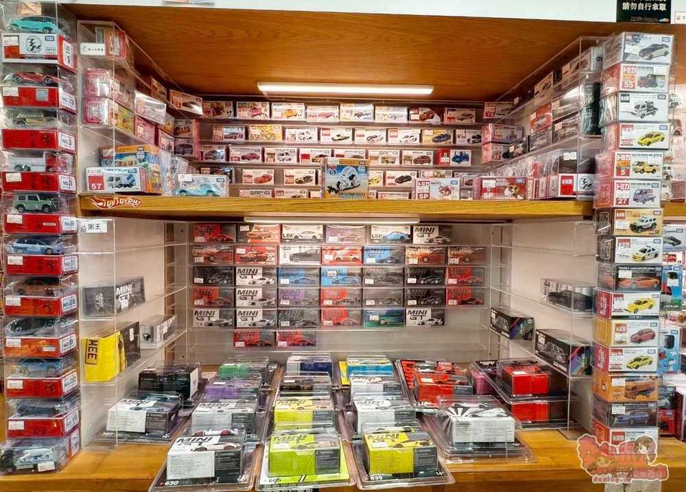 【台南玩具店】MAi’s Garage買阿北車庫:北部人都願意專程衝來逛,根本是大人小孩的玩具車天堂~ 【台南玩具店】MAi’s Garage買阿北車庫:北部人都願意專程衝來逛,根本是大人小孩的玩具車天堂~