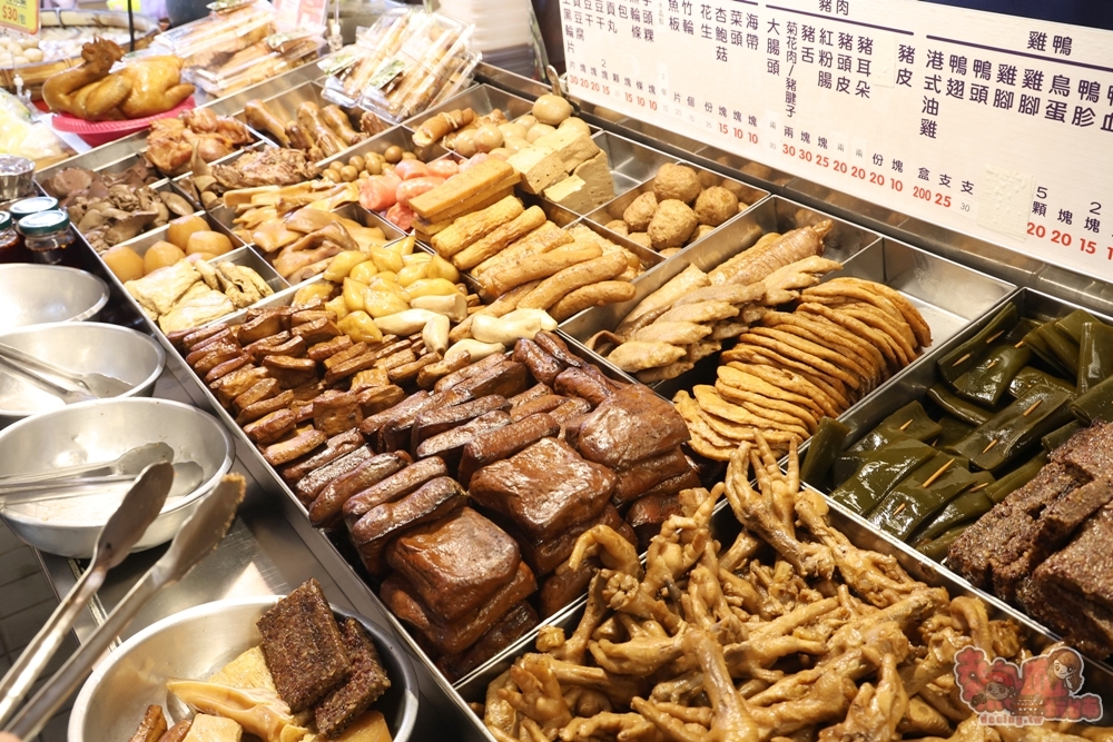 【台南美食】金福記港式滷味:崇義黃昏市場人氣港式滷味,前王品主廚製作,最便宜只要10元,大推限量油雞腿,鴨米血 【台南美食】金福記港式滷味:崇義黃昏市場人氣港式滷味,前王品主廚製作,最便宜只要10元,大推限量油雞腿,鴨米血