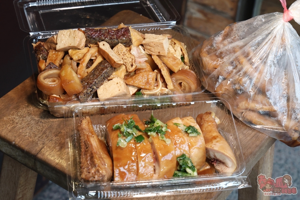 【台南美食】金福記港式滷味:崇義黃昏市場人氣港式滷味,前王品主廚製作,最便宜只要10元,大推限量油雞腿,鴨米血 【台南美食】金福記港式滷味:崇義黃昏市場人氣港式滷味,前王品主廚製作,最便宜只要10元,大推限量油雞腿,鴨米血