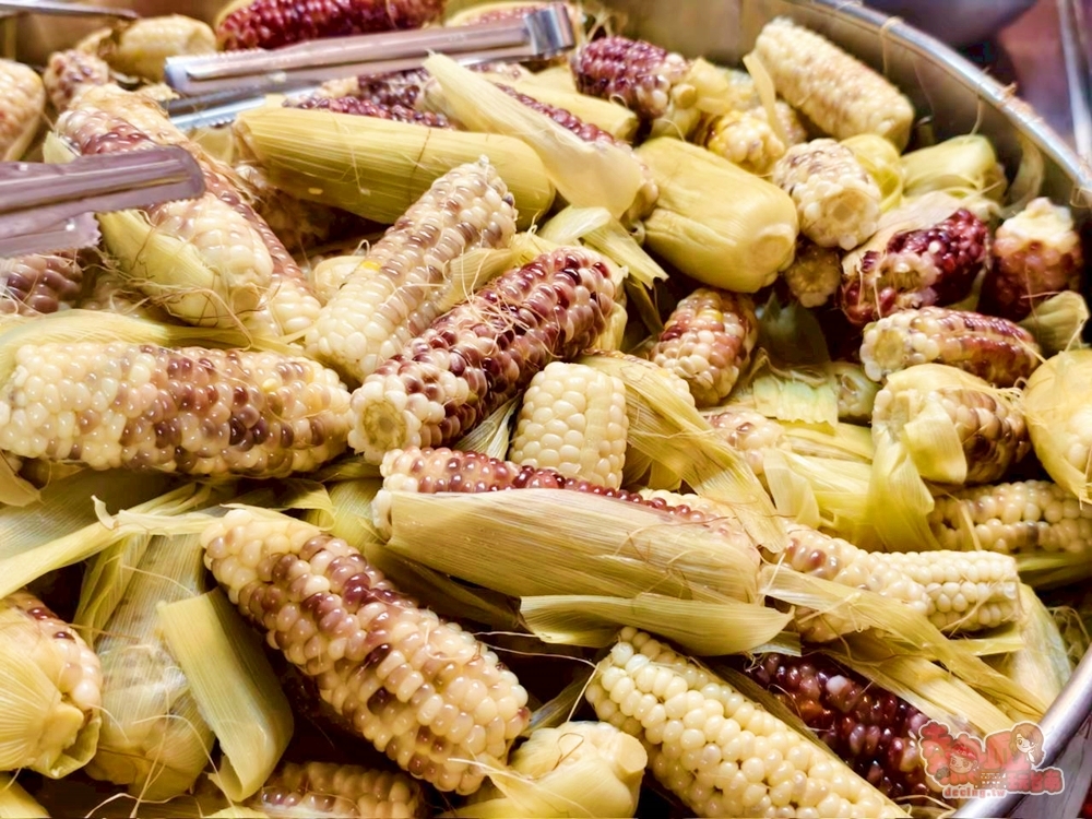 【台南美食】鄭記黑珍珠玉米:內行人都吃這間水煮玉米,東菜市超好吃黑珍珠玉米就這間~ 【台南美食】鄭記黑珍珠玉米:內行人都吃這間水煮玉米,東菜市超好吃黑珍珠玉米就這間~