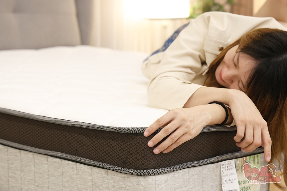 【台南床墊】樂微莎寢居:你的睡眠顧問,量身訂做專屬你的枕頭/床墊,大推雲層枕,三種高度自行調整,不軟塌讓你輕巧帶出國~ 【台南床墊】樂微莎寢居:你的睡眠顧問,量身訂做專屬你的枕頭/床墊,大推雲層枕,三種高度自行調整,不軟塌讓你輕巧帶出國~