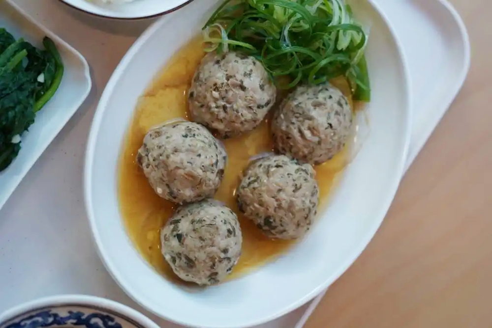 【台南美食】米穗糧行:復刻阿嬤古早味手路菜專賣,花東在地好米任你選,季節手釣海魚是老饕最愛 【台南美食】米穗糧行:復刻阿嬤古早味手路菜專賣,花東在地好米任你選,季節手釣海魚是老饕最愛