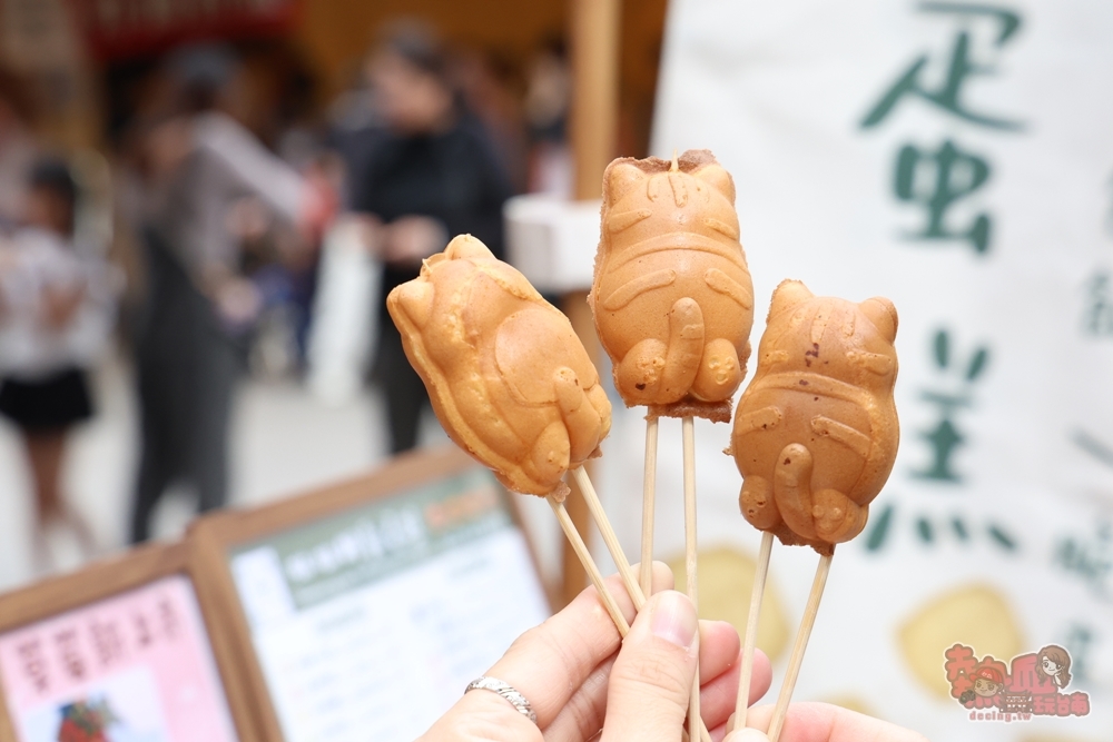 【台南活動】萬國通路行李箱特賣會X冬日野營夢幻嘉年華:太空人現身送氣球、旋轉木馬+雪花秀,假日限定登場~ 【台南活動】萬國通路行李箱特賣會X冬日野營夢幻嘉年華:太空人現身送氣球、旋轉木馬+雪花秀,假日限定登場~