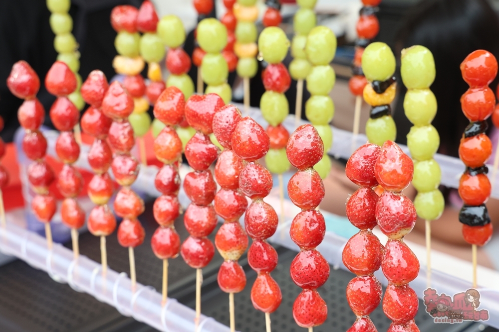 【台南活動】萬國通路行李箱特賣會X冬日野營夢幻嘉年華:太空人現身送氣球、旋轉木馬+雪花秀,假日限定登場~ 【台南活動】萬國通路行李箱特賣會X冬日野營夢幻嘉年華:太空人現身送氣球、旋轉木馬+雪花秀,假日限定登場~