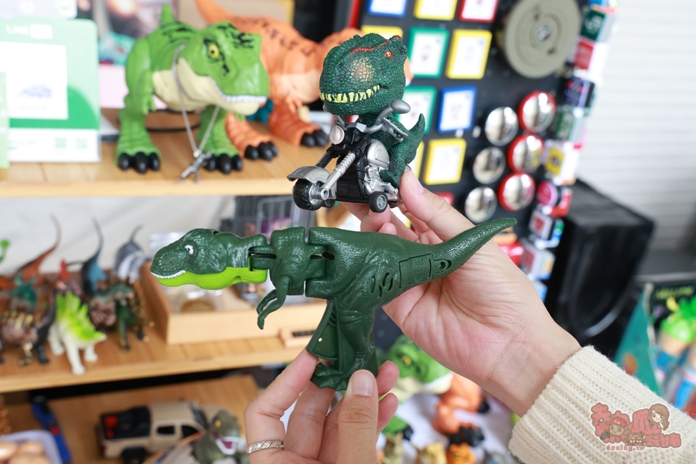 【台南活動】萬國通路行李箱特賣會X冬日野營夢幻嘉年華:太空人現身送氣球、旋轉木馬+雪花秀,假日限定登場~ 【台南活動】萬國通路行李箱特賣會X冬日野營夢幻嘉年華:太空人現身送氣球、旋轉木馬+雪花秀,假日限定登場~