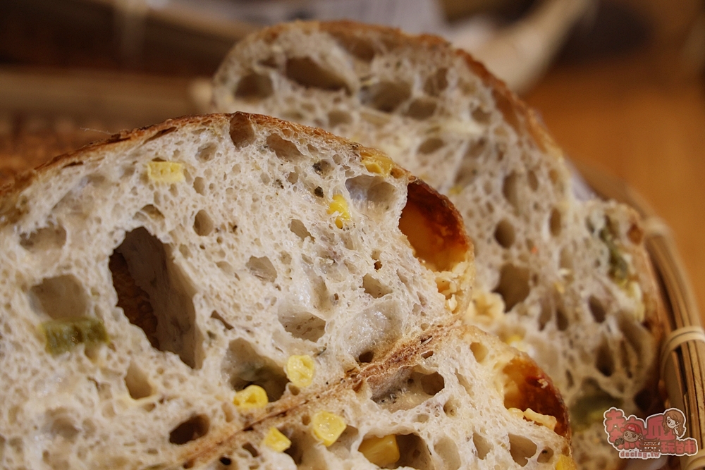 【台南麵包店】謝謝丞食甜點:歸仁低調人氣麵包店,熱賣酸種麵包,大推墨西哥辣椒,藍莓杏仁果,想吃建議先預訂~ 【台南麵包店】謝謝丞食甜點:歸仁低調人氣麵包店,熱賣酸種麵包,大推墨西哥辣椒,藍莓杏仁果,想吃建議先預訂~