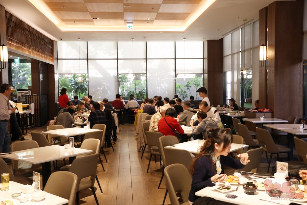 【台南吃到飽】禧榕軒大飯店:五星級海陸百匯吃到飽,CP值最高星級吃到飽,台南小農特色餐食最多,假日再享松葉蟹腳,海膽干貝包~ 【台南吃到飽】禧榕軒大飯店:五星級海陸百匯吃到飽,CP值最高星級吃到飽,台南小農特色餐食最多,假日再享松葉蟹腳,海膽干貝包~