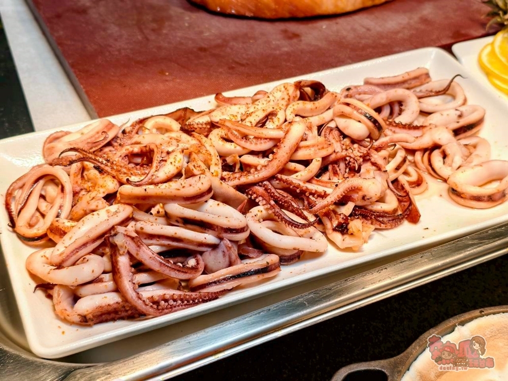 【台南吃到飽】禧榕軒大飯店:五星級海陸百匯吃到飽,CP值最高星級吃到飽,台南小農特色餐食最多,假日再享松葉蟹腳,海膽干貝包~ 【台南吃到飽】禧榕軒大飯店:五星級海陸百匯吃到飽,CP值最高星級吃到飽,台南小農特色餐食最多,假日再享松葉蟹腳,海膽干貝包~