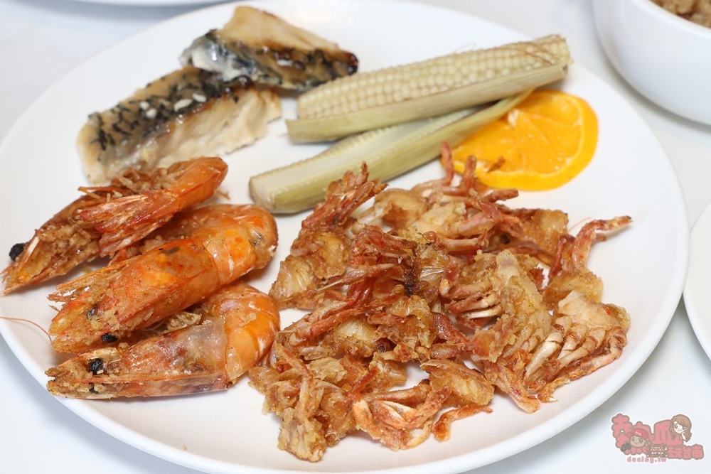 【台南吃到飽】禧榕軒大飯店:五星級海陸百匯吃到飽,CP值最高星級吃到飽,台南小農特色餐食最多,假日再享松葉蟹腳,海膽干貝包~ 【台南吃到飽】禧榕軒大飯店:五星級海陸百匯吃到飽,CP值最高星級吃到飽,台南小農特色餐食最多,假日再享松葉蟹腳,海膽干貝包~