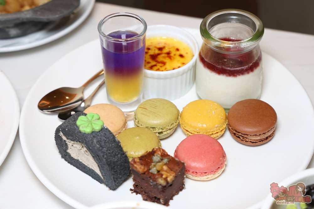 【台南吃到飽】禧榕軒大飯店:五星級海陸百匯吃到飽,CP值最高星級吃到飽,台南小農特色餐食最多,假日再享松葉蟹腳,海膽干貝包~ 【台南吃到飽】禧榕軒大飯店:五星級海陸百匯吃到飽,CP值最高星級吃到飽,台南小農特色餐食最多,假日再享松葉蟹腳,海膽干貝包~