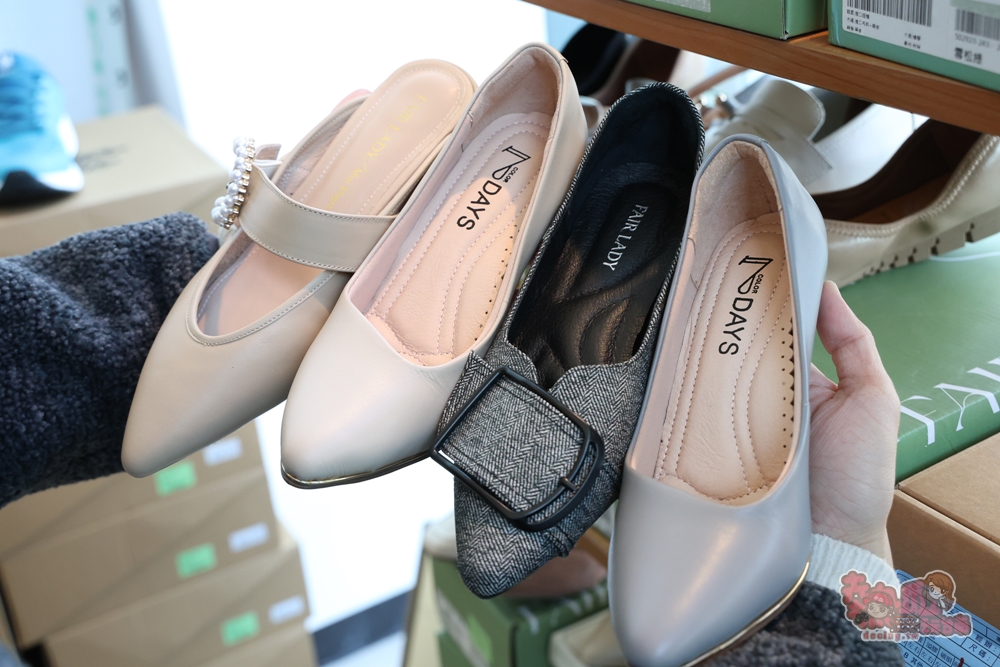 【台南特賣】工業七路7號廠拍:台南最好買的女鞋廠拍,各式專櫃男/女鞋、兒童鞋款,最低百元有找~ 【台南特賣】工業七路7號廠拍:台南最好買的女鞋廠拍,各式專櫃男/女鞋、兒童鞋款,最低百元有找~