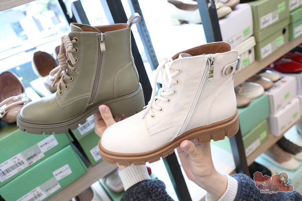 【台南特賣】工業七路7號廠拍:台南最好買的女鞋廠拍,各式專櫃男/女鞋、兒童鞋款,最低百元有找~ 【台南特賣】工業七路7號廠拍:台南最好買的女鞋廠拍,各式專櫃男/女鞋、兒童鞋款,最低百元有找~