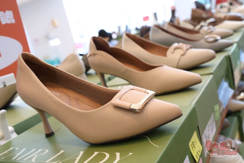 【台南特賣】工業七路7號廠拍:台南最好買的女鞋廠拍,各式專櫃男/女鞋、兒童鞋款,最低百元有找~ 【台南特賣】工業七路7號廠拍:台南最好買的女鞋廠拍,各式專櫃男/女鞋、兒童鞋款,最低百元有找~