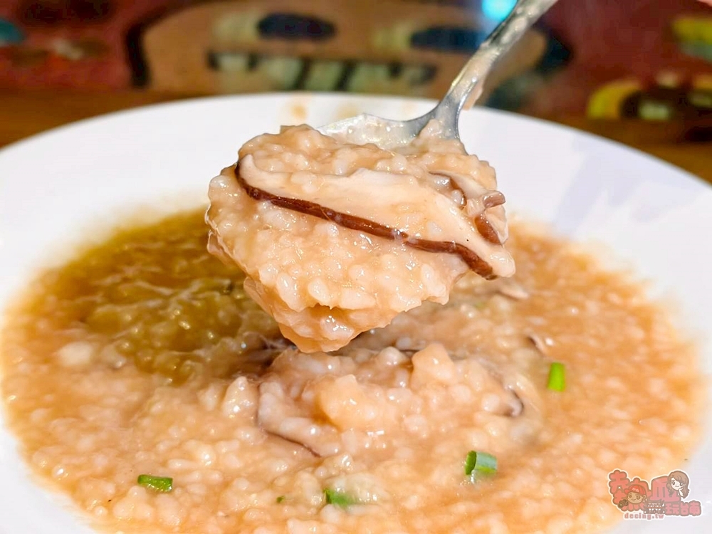 【台南美食】岩頂自然休閒坊:關子嶺桶仔雞吃這家,預約就送一整壺百香果汁,大推必點雞汁燉粥,兩人也好點菜~ 【台南美食】岩頂自然休閒坊:關子嶺桶仔雞吃這家,預約就送一整壺百香果汁,大推必點雞汁燉粥,兩人也好點菜~