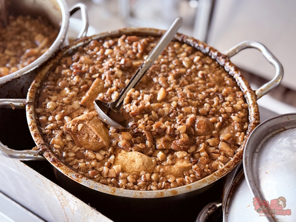 【台南美食】慶有餘食部:仁德人的口袋名單,肉燥飯配虱目魚是老饕們的愛~ 【台南美食】慶有餘食部:仁德人的口袋名單,肉燥飯配虱目魚是老饕們的愛~