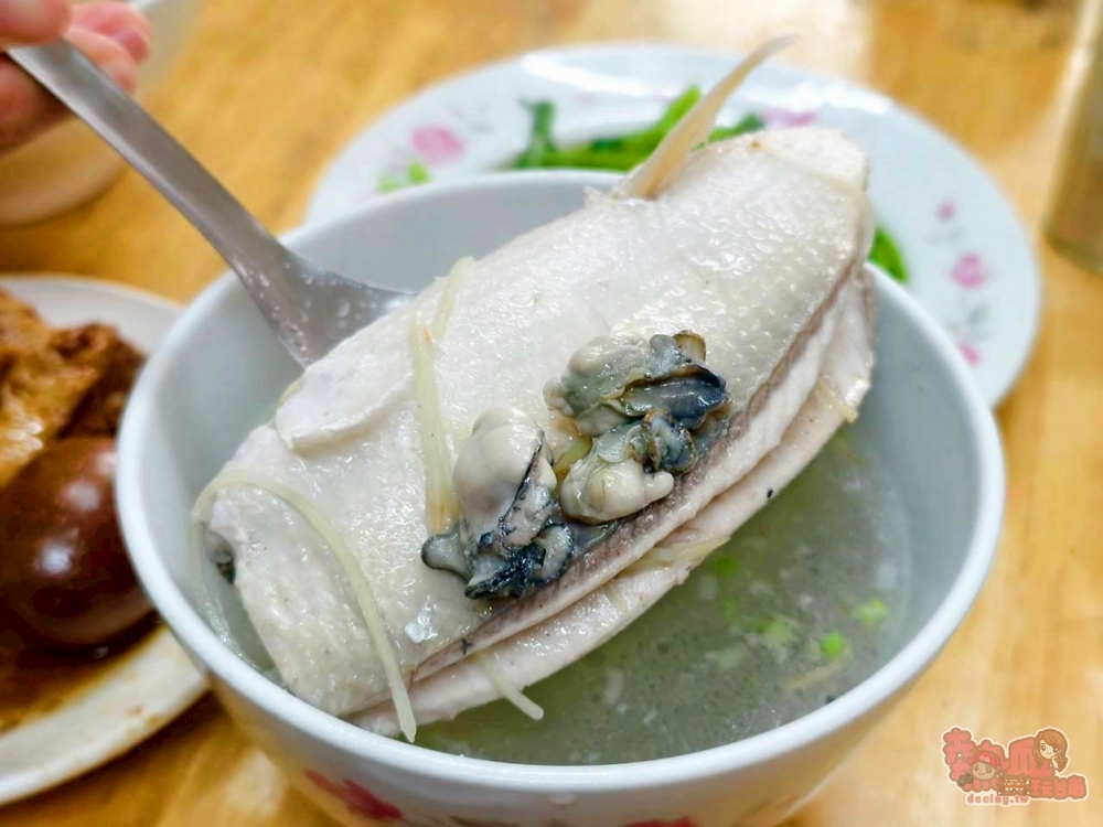 【台南美食】慶有餘食部:仁德人的口袋名單,肉燥飯配虱目魚是老饕們的愛~ 【台南美食】慶有餘食部:仁德人的口袋名單,肉燥飯配虱目魚是老饕們的愛~