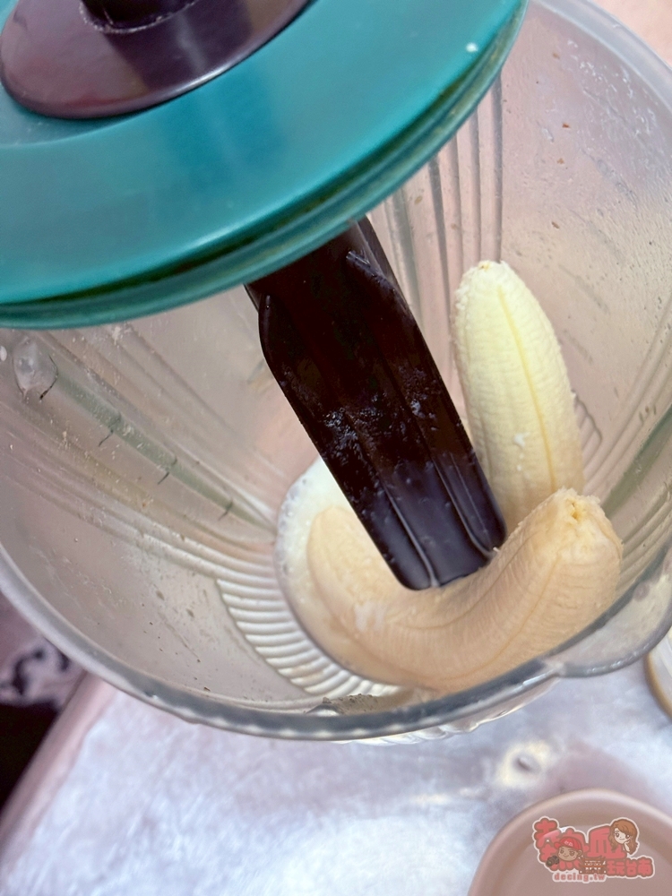 【台南果汁店】紅日果汁店:阿嬤家的果汁店,700cc果汁牛奶只要50元,還幫你加蜂蜜,真的超佛心~ 【台南果汁店】紅日果汁店:阿嬤家的果汁店,700cc果汁牛奶只要50元,還幫你加蜂蜜,真的超佛心~