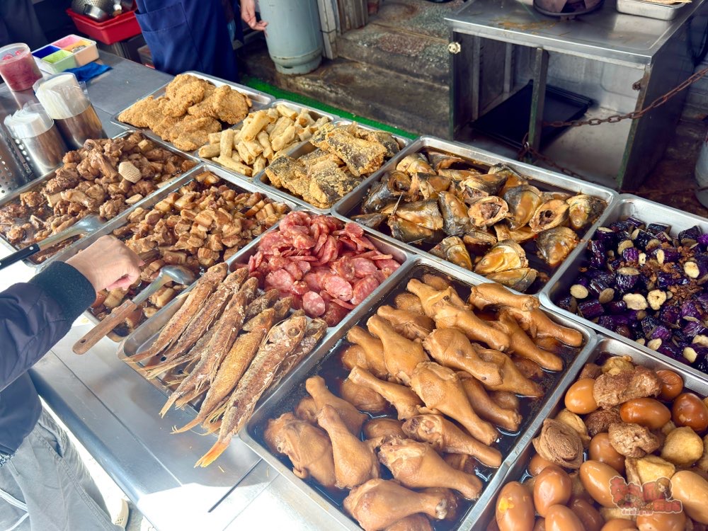 【台南美食】好味道自助餐:南區在地人的廚房,一開賣就是排隊人潮,必吃鹹酥雞每周三六限定~ 【台南美食】好味道自助餐:南區在地人的廚房,一開賣就是排隊人潮,必吃鹹酥雞每周三六限定~