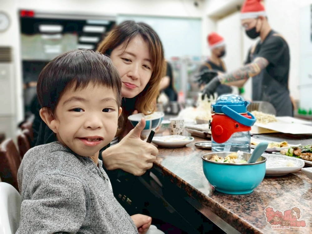 【台南鐵板燒】赤峰鐵板燒:超人氣鐵板燒店,套餐加碼高麗菜,豆芽菜免費續吃,爆米花飲料也都無限暢吃~ 【台南鐵板燒】赤峰鐵板燒:超人氣鐵板燒店,套餐加碼高麗菜,豆芽菜免費續吃,爆米花飲料也都無限暢吃~