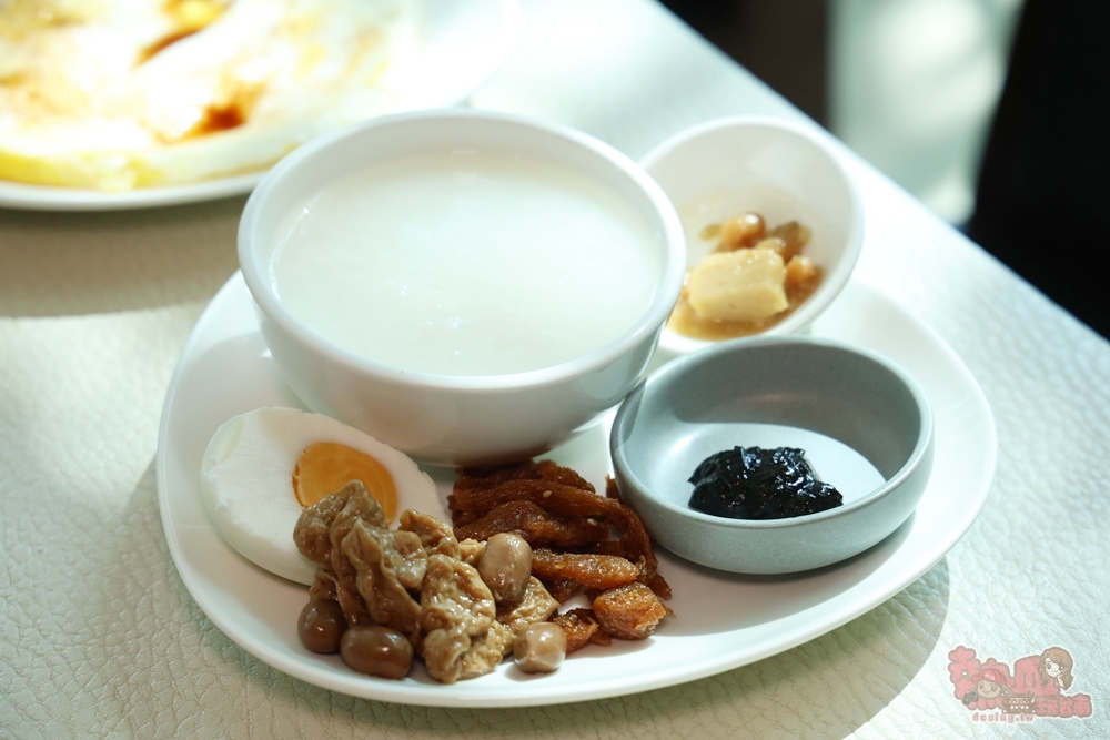 【台南吃到飽】臺邦商旅帕莎西餐廳:早午餐吃到飽推出六大主題餐食天天換,日式/南洋/歐式等,竟然只要500元有找就能吃到~ 【台南吃到飽】臺邦商旅帕莎西餐廳:早午餐吃到飽推出六大主題餐食天天換,日式/南洋/歐式等,竟然只要500元有找就能吃到~