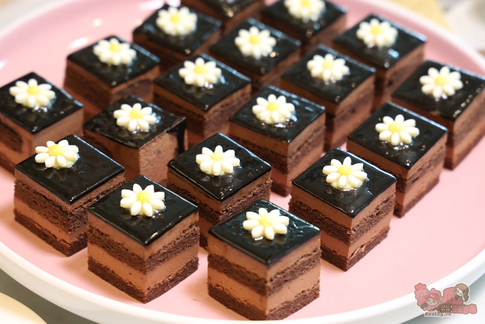 【台南吃到飽】臺邦商旅帕莎西餐廳:早午餐吃到飽推出六大主題餐食天天換,日式/南洋/歐式等,竟然只要500元有找就能吃到~ 【台南吃到飽】臺邦商旅帕莎西餐廳:早午餐吃到飽推出六大主題餐食天天換,日式/南洋/歐式等,竟然只要500元有找就能吃到~