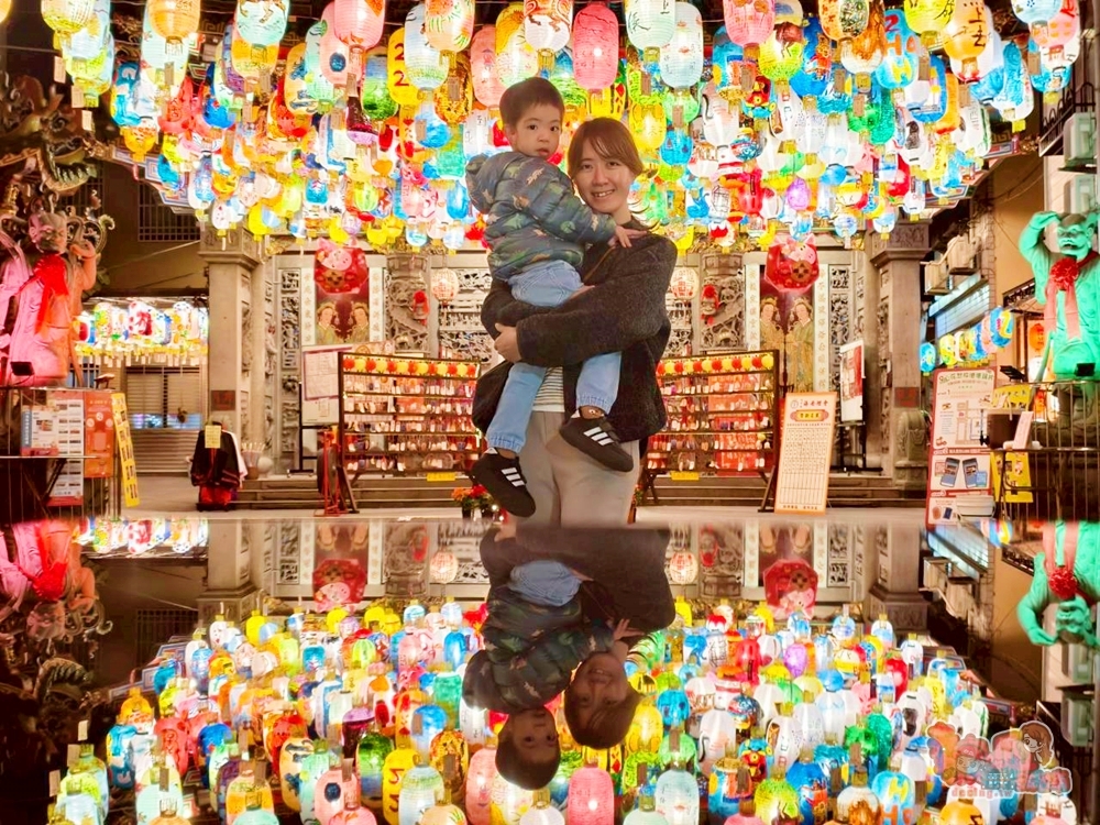 【台南燈會】2026海安燈會:300年老廟前的廟埕燈會,近千盞燈籠真的太美了,敲鐘祈福還能免費喝杏仁茶~ 【台南燈會】2026海安燈會:300年老廟前的廟埕燈會,近千盞燈籠真的太美了,敲鐘祈福還能免費喝杏仁茶~