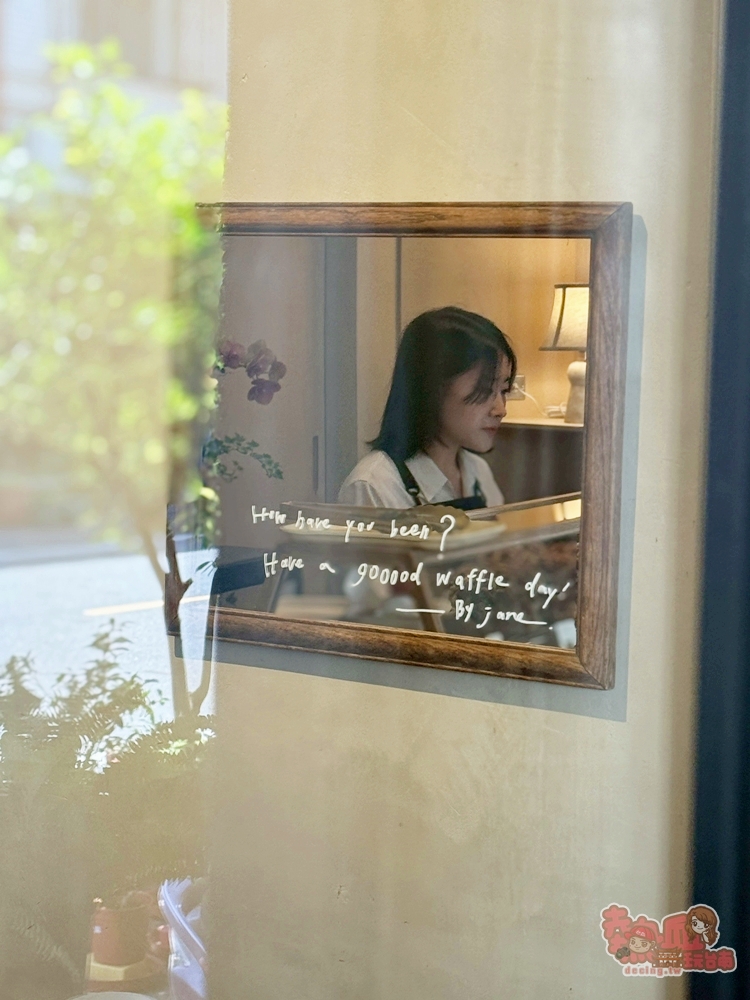 【台南甜點】ByJane 簡比利時鬆餅:還沒開門就大排長龍的鬆餅店,就藏身在安平住宅區裡頭~ 【台南甜點】ByJane 簡比利時鬆餅:還沒開門就大排長龍的鬆餅店,就藏身在安平住宅區裡頭~