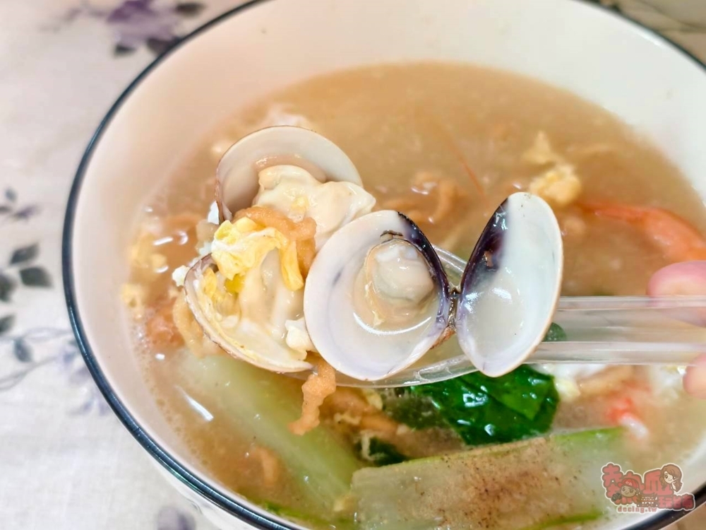 【台南美食】藏在水仙宮市場的無名鍋燒意麵,30年老店的古早味,份量多又很實在~ 【台南美食】藏在水仙宮市場的無名鍋燒意麵,30年老店的古早味,份量多又很實在~