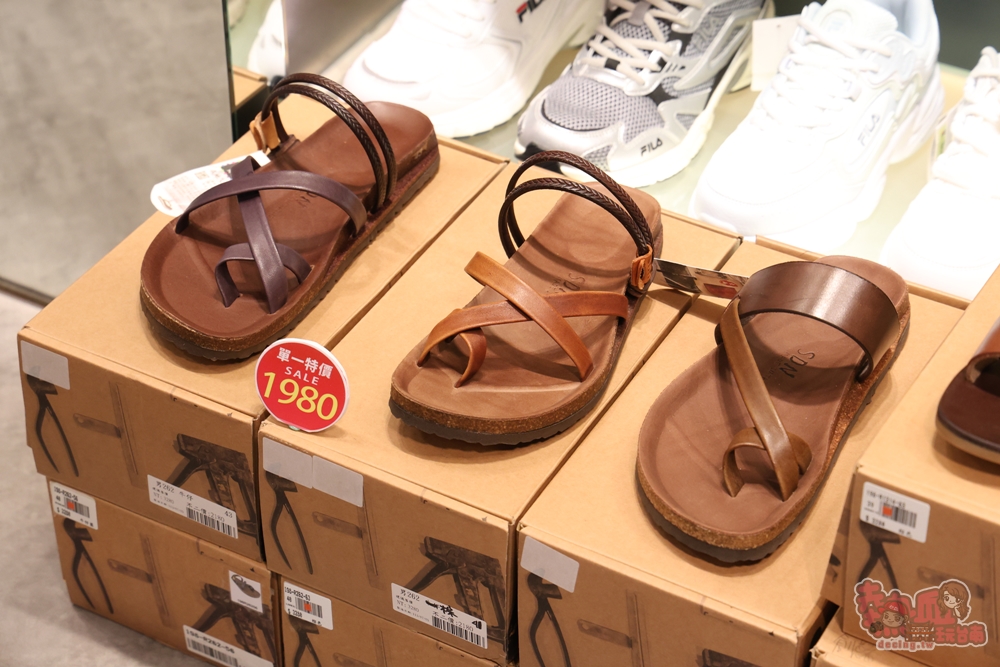 【台南特賣】洒落森林極緻鞋館春季零碼特賣,萬件百貨專櫃女鞋,一站購足穿搭,鞋款最低只要990 【台南特賣】洒落森林極緻鞋館春季零碼特賣,萬件百貨專櫃女鞋,一站購足穿搭,鞋款最低只要990